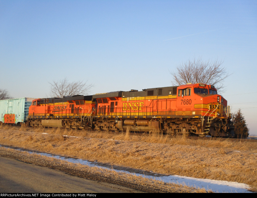 BNSF 7680